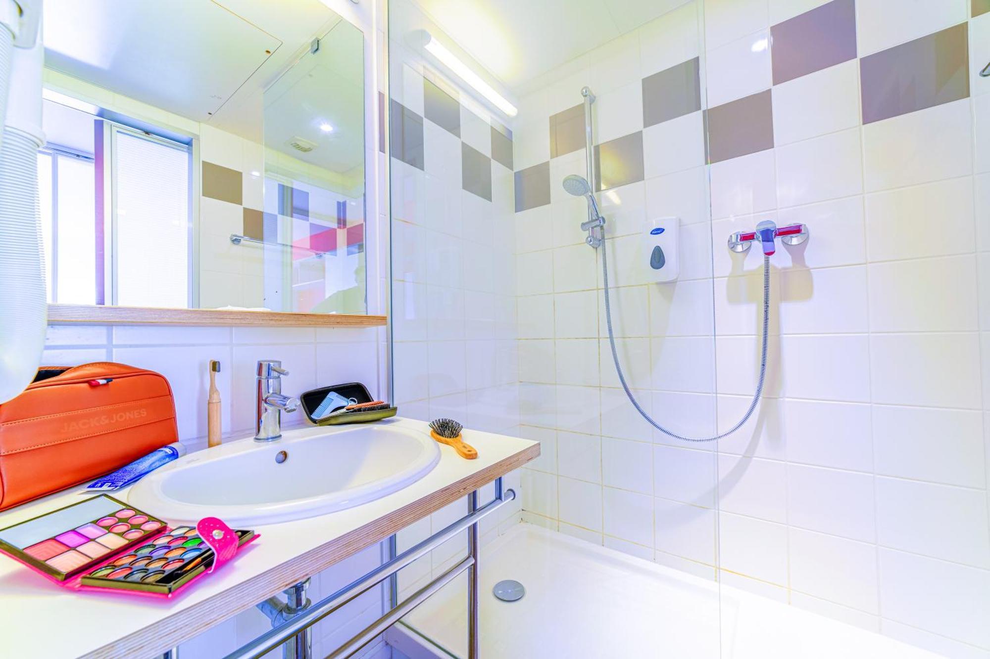 Residence Montempo Lyon Cite Internationale Екстериор снимка